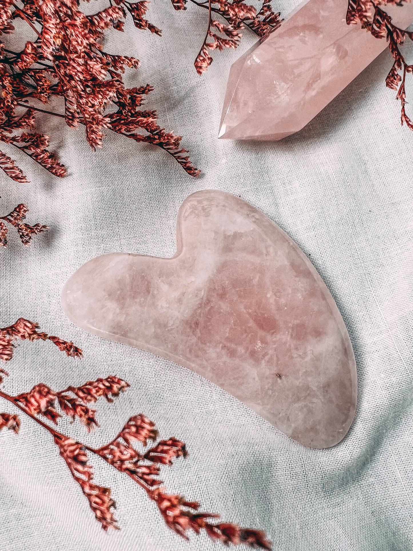 ROSE QUARTZ gua sha