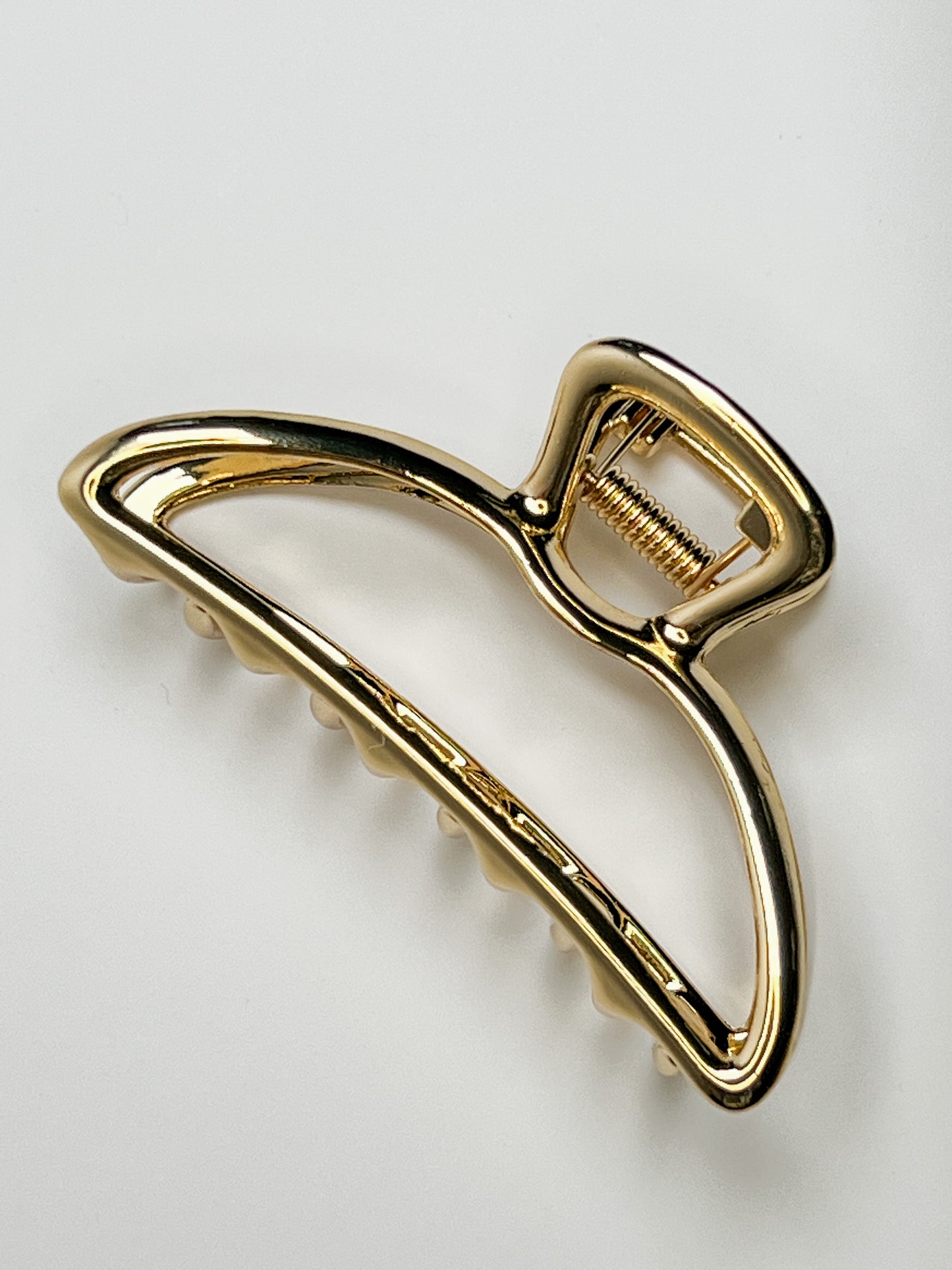 GOLD DUST WOMAN claw clip